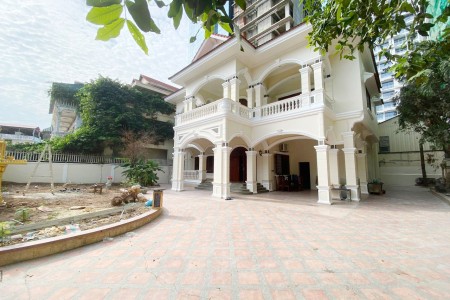 Villa for Rent in Boeung Keng Kang 3