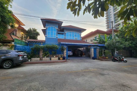 Single Villa for Sale in Borey Tuol Sangke