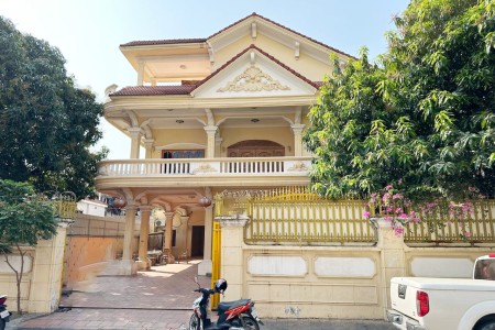 Villa for Rent in Boeung Keng Kang 3