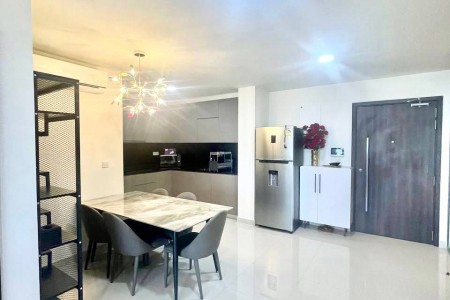 condo 03 bedroom for rent in the peak