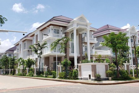 corner queen villa for rent & sale in borey peng huoth