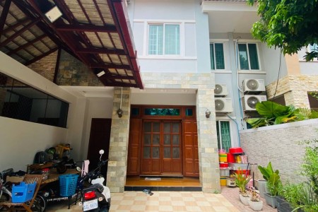 link-house for rent in bassac garden