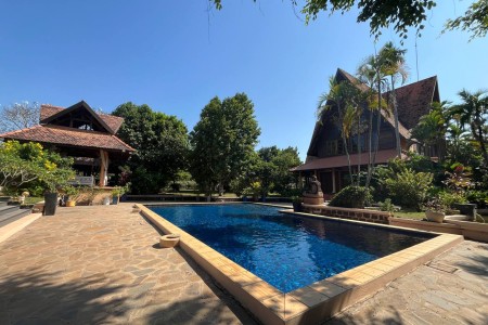 French-Style Villa Next to Mekong River