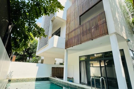 Modern Villa For Rent In Diamond Island