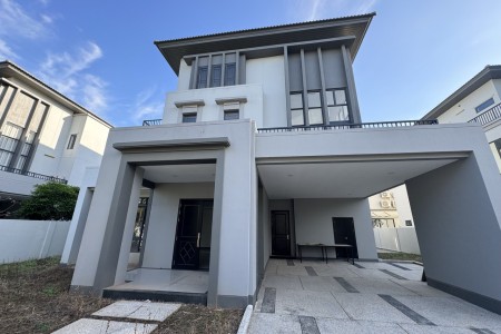 Queen Villa For Rent In Borey Chip Mong 60M