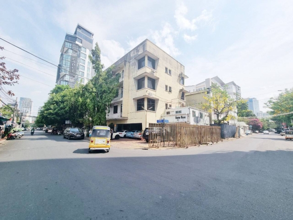 whole building for rent in daun penh