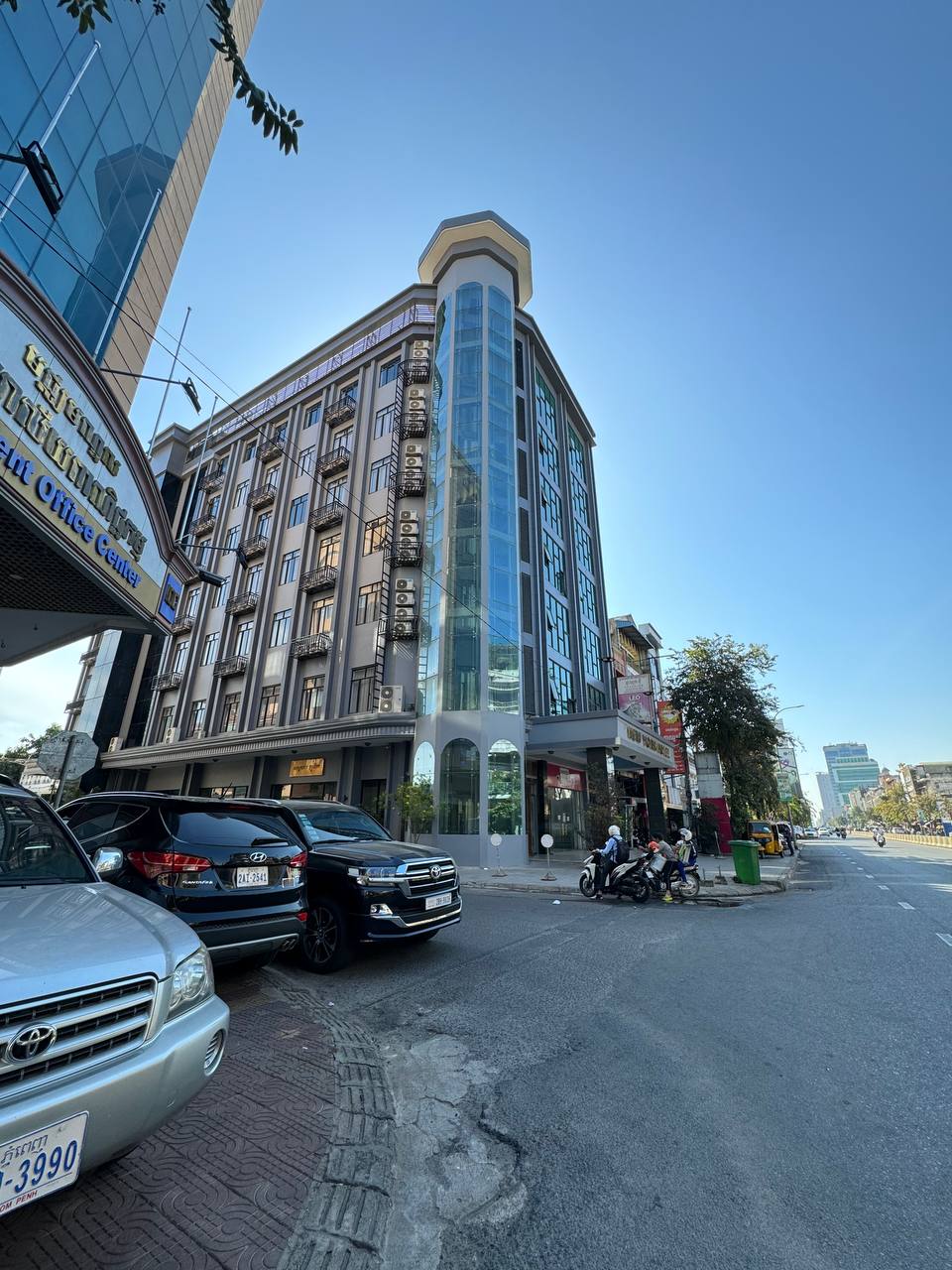 hotel for rent in daun penh area
