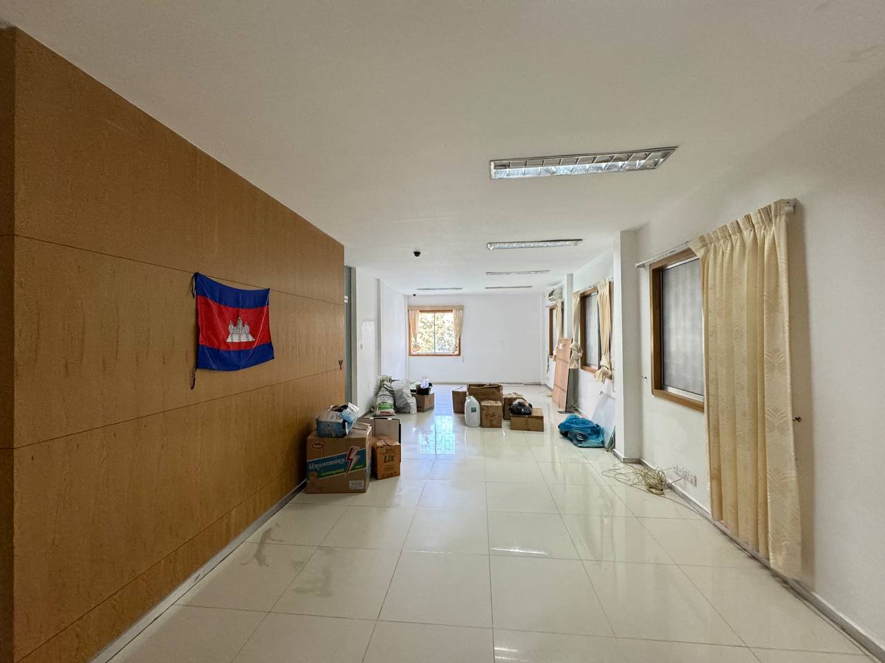 office building for rent in daun penh