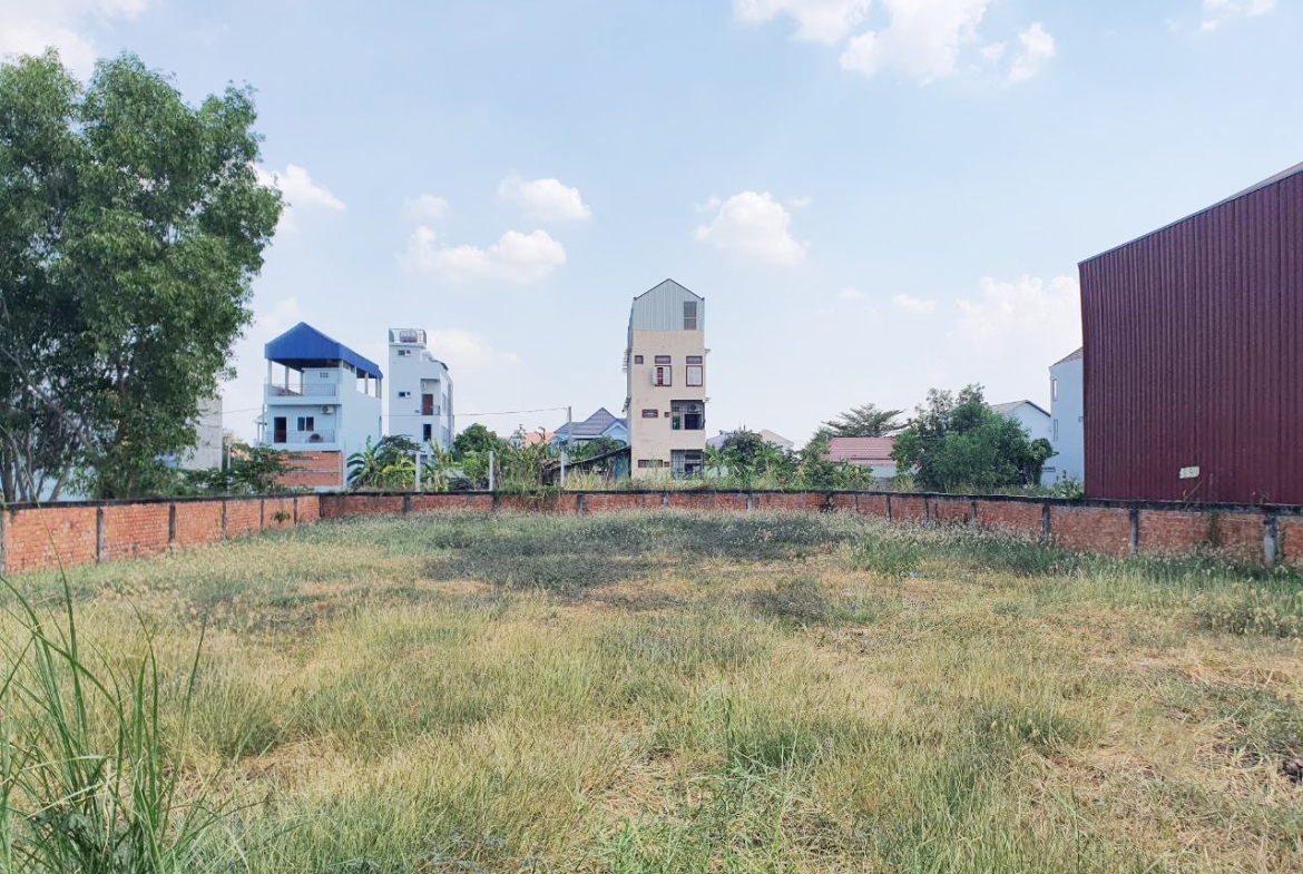 land for sale in Takhmao City urgently