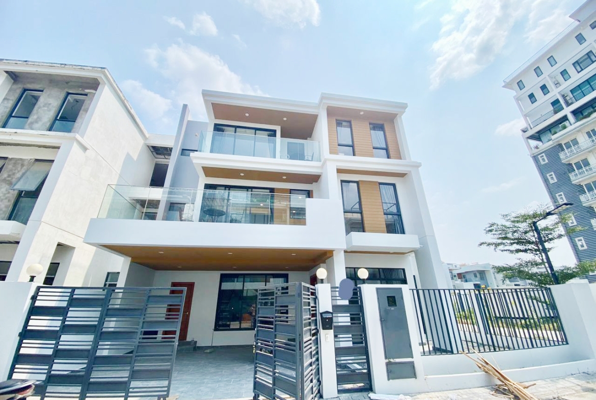 Villa for rent near aeon mall 3, borey woodland