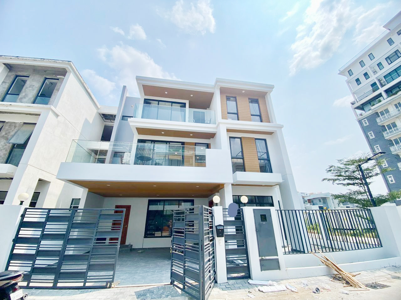 Villa for rent near aeon mall 3, borey woodland