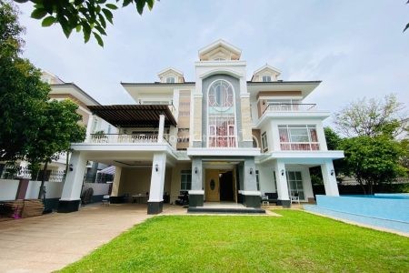 King Villa For Rent In Borey Peng Huoth Boeung Snoa