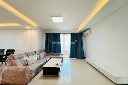 03 Bedroom Unit For Rent In Rose Condo