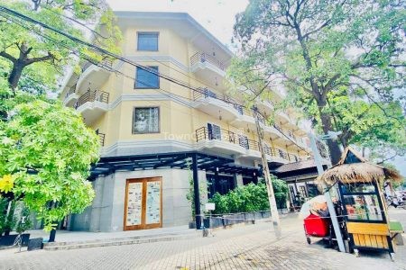 Corner Hotel For Rent In Daun Penh