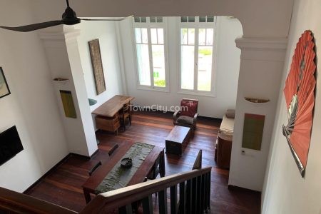 Riverside Apartment For Rent In Daun Penh