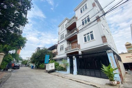 Building For Rent In Tuol Tumpong Area