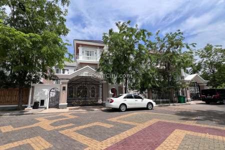 Villa Prince For Sale In Borey Peng Huoth Boeung Snoa