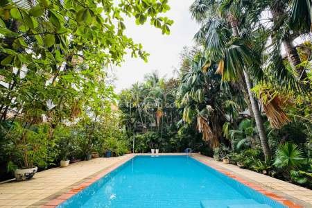 Swimming Pool Villa Rental in Tuol Kork