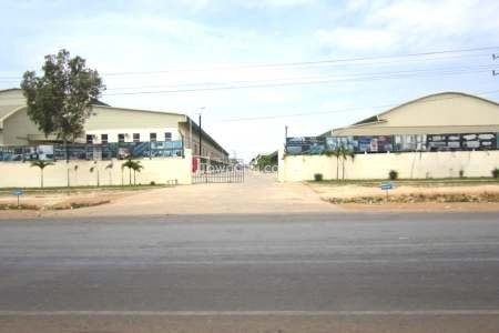 Factory For Rent in Industrial Park