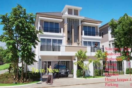 Twin Villa Urgent For Sale In Borey Peng Huoth