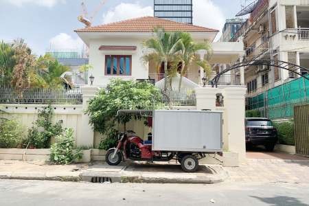 Pool Villa For Rent In Daun Penh