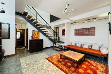 Townhouse For Rent In Tonle Bassac