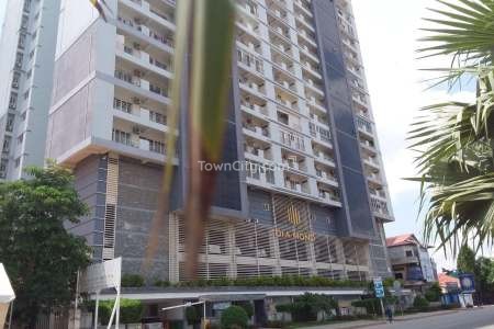 spacious 02 bedroom condo for rent in de castle diamond, tuol kork