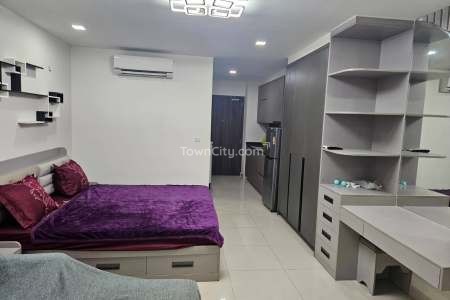 Furnished Studio Unit for Sale in The Peak