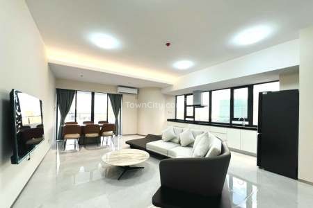 Luxurious 03 Bedrooms Condo for Rent in BKK