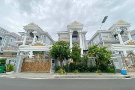 Modern Single Villa for Rent in Borey Vimean Phnom Penh, Khan Russei Keo, near Grand Phnom Penh