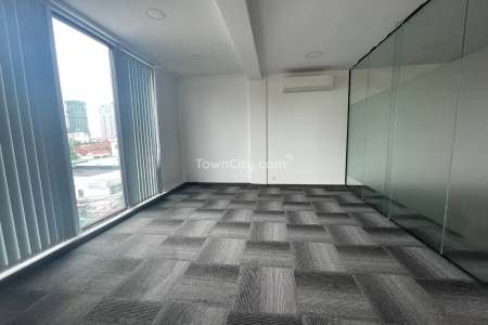 Office for Lease near Independent Monument