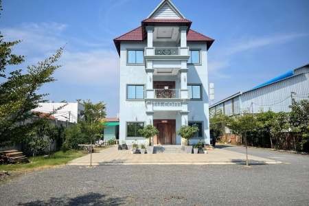 06 Bedrooms Villa for Rent in Veal Sbov