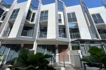 Cluster House for Sale in Borey The Palm