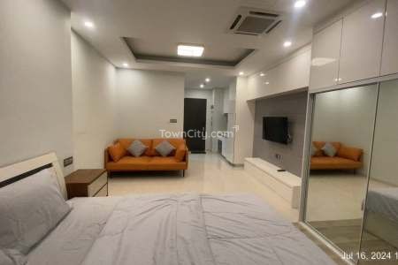 Studio Unit for Rent in Diamond Twin Tower