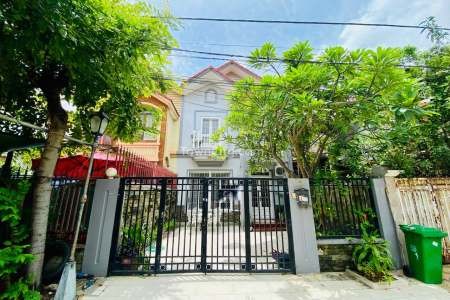 Townhouse for Rent near French Embassy