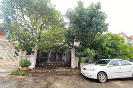 Twin Villa for Rent in Borey Sopheak Mongkul