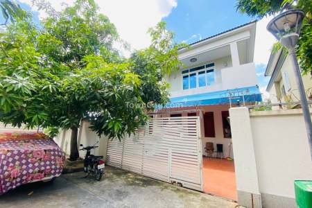Modern 05 Bedrooms Villa for Rent in Tonle Bassac