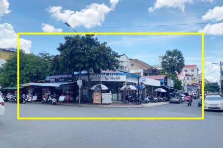 Corner Shop for Rent near RUPP