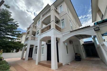 Single Villa for Rent in Borey Grand Chrouy Changvar