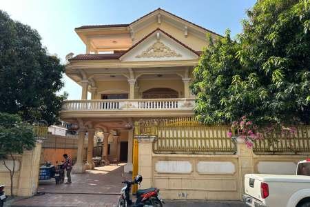 08 Bedrooms Villa for Sale in Boeung Keng Kang