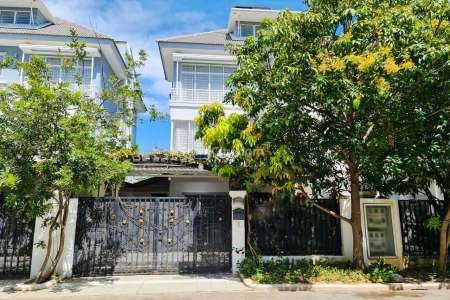Twin Villa for Rent in Borey Peng Huoth