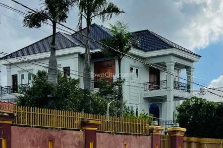 08 Bedrooms Villa for Rent in Sen Sok