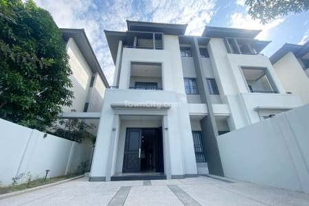 Twin Villa for Rent in Borey Chip Mong 60M