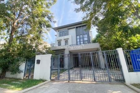 Villa Queen for Rent in Borey Chip Mong
