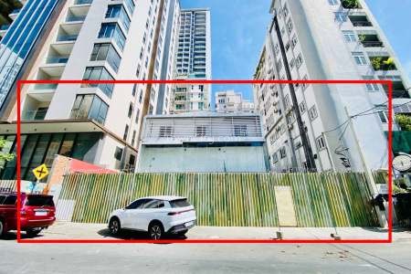 Commercial-Showroom for Rent in BKK 1