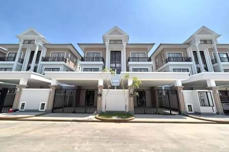 06 Bedrooms Twin Villa for Rent in Borey Peng Huoth