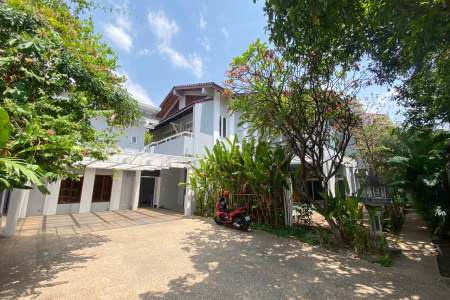 Modern Villa for Rent at Toul Kork