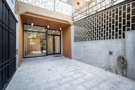 Ground-Floor Space for Rent in BKK 1