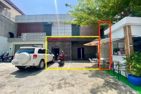 Ground-Floor Shop for Rent in BKK 1