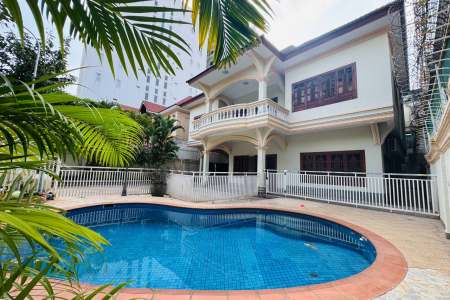 Pool Villa for Rent in Boeung Keng Kang 1